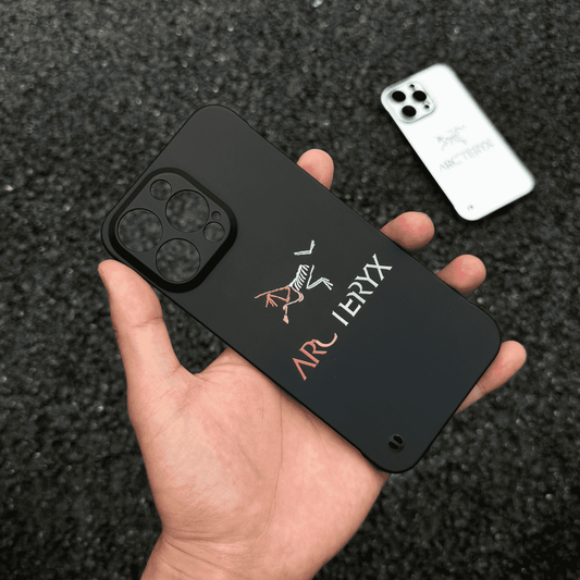 Outdoor phone case